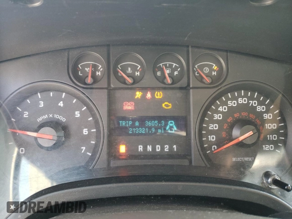 2009 Ford F-150 XL с VIN 1FTRF14W39KB25375, выставлен на аукционе Copart как лот 53756625 с пробегом 213 321 миль миль и Чистый • Clean title. История ставок и продаж доступна на DreamBid. Изображение 9.