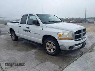 2006 Dodge 1500 SLT with VIN 1D7HA18N76J103236, listed as a IAAI auction lot 41925778 with 236,130 mi miles. Bid and sale history available at carsss.com. Image 1.