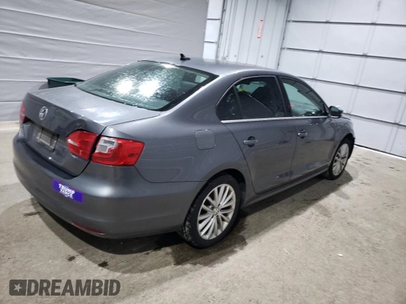 2012 Volkswagen Jetta SEL with VIN 3VWLP7AJ2CM412024, listed as a Copart auction lot 48194955 with 178,268 mi miles and Salvage title. Bid and sale history available at DreamBid. Image 3.