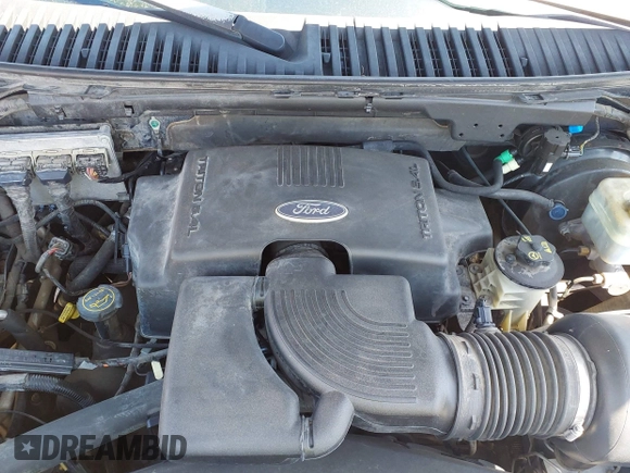 2004 Ford Expedition Eddie Bauer z VIN 1FMPU17L64LB87527, wystawiony jako IAAI lot #42649260 z przebiegiem 150 249 mil mil oraz . Historia ofert i sprzedaży dostępna na DreamBid. Obrazek 6.