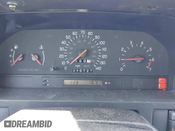 1997 Volvo 850 с VIN YV1LW5642V2323507, выставлен на аукционе IAAI как лот 41704252 с пробегом 210 727 миль миль и . История ставок и продаж доступна на DreamBid. Изображение 7.