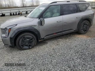 2024 Kia EV9 GT-Line with VIN KNDAEFS56R6045102, listed as a Copart auction lot 83151484 with 3,764 mi miles and Salvage Title. Bid and sale history available at carsss.com. Image 1.