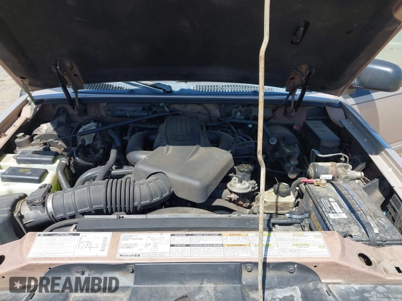 1997 Ford Explorer XL with VIN 1FMDU34E0VUC56910, listed as a IAAI auction lot 42473443 with 182,930 mi miles and . Bid and sale history available at DreamBid. Image 10.