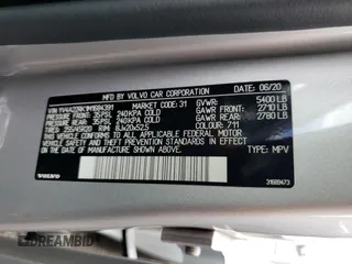 2021 Volvo XC60 Momentum with VIN YV4A22RK1M1684391, listed as a Copart auction lot 61028104 with 29,280 mi miles and Non Repairable. Bid and sale history available at carsss.com. Image 15.