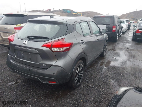 2020 Nissan Kicks SV with VIN 3N1CP5CV6LL525992, listed as a IAAI auction lot 41858823 with 55,343 mi miles. Bid and sale history available at carsss.com. Image 4.