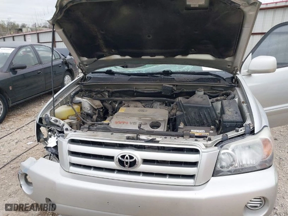 2006 Toyota Highlander w/3rd Row with VIN JTEDP21A660118252, listed as a IAAI auction lot 41773769 with 214,769 mi miles. Bid and sale history available at carsss.com. Image 10.