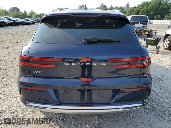 2024 Genesis GV70 Advanced z VIN 5NMMCET13RH002039, wystawiony jako Copart lot #69176804 z przebiegiem 7 517 mil mil oraz Szkoda całkowita • Salvage title. Historia ofert i sprzedaży dostępna na DreamBid. Obrazek 6.