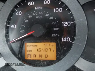 2007 Toyota RAV4 Limited with VIN JTMZD31V676038668, listed as a IAAI auction lot 41952011 with 164,071 mi miles. Bid and sale history available at carsss.com. Image 7.