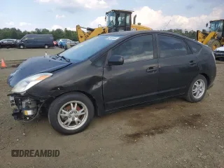 2005 Toyota Prius with VIN JTDKB20U353118938, listed as a Copart auction lot 68510644 with 0 mi miles and Salvage Title. Bid and sale history available at carsss.com. Image 1.