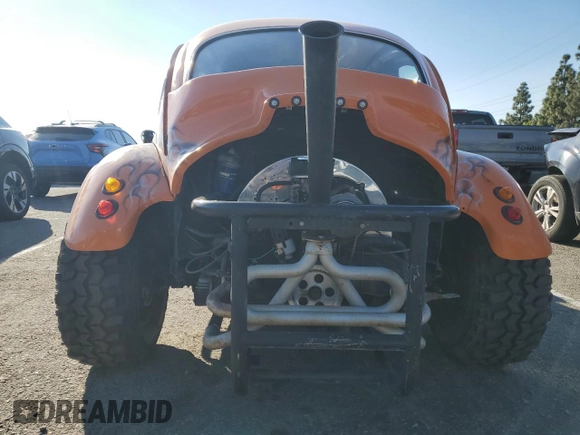 1971 Volkswagen Beetle with VIN 1112121729, listed as a Copart auction lot 88161105 with 16,992 mi miles and Salvage Title. Bid and sale history available at DreamBid. Image 6.
