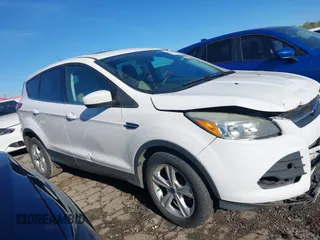2016 Ford Escape SE with VIN 1FMCU0G97GUA80692, listed as a IAAI auction lot 41860124 with 122,251 mi miles. Bid and sale history available at carsss.com. Image 13.