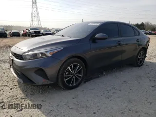2022 Kia Forte LXS with VIN 3KPF24AD3NE502206, listed as a Copart auction lot 48490235 with 60,307 mi miles and Salvage Title. Bid and sale history available at DreamBid. Image 1.