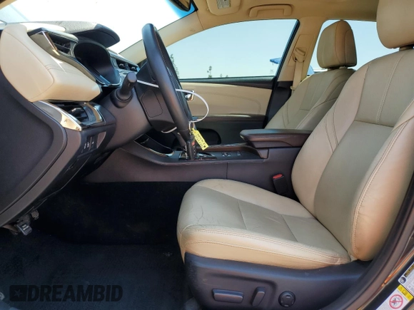 2018 Toyota Avalon Hybrid XLE Plus z VIN 4T1BD1EB6JU063543, wystawiony jako Copart lot #52554915 z przebiegiem 122 986 mil mil oraz Szkoda całkowita • Salvage title. Historia ofert i sprzedaży dostępna na DreamBid. Obrazek 7.