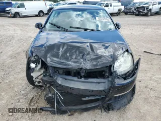 2005 Volkswagen Jetta Value Edition с VIN 3VWPF71K35M621076, выставлен на аукционе Copart как лот 56538905 с пробегом 82 948 миль миль и Списание • Salvage title. История ставок и продаж доступна на DreamBid. Изображение 5.