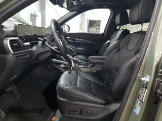2024 Kia Telluride EX X-Line z VIN 5XYP3DGCXRG449741, wystawiony jako Copart lot #83821044 z przebiegiem 24 502 mil mil oraz Szkody całkowita. Historia ofert i sprzedaży dostępna na DreamBid. Obrazek 7.