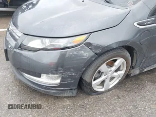 2012 Chevrolet Volt with VIN 1G1RD6E48CU125005, listed as a IAAI auction lot 42127083 with 133,823 mi miles and . Bid and sale history available at carsss.com. Image 6.