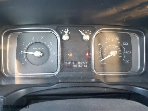 2010 Lincoln MKX with VIN 2LMDJ8JC1ABJ31881, listed as a Copart auction lot 48220715 with 206,257 mi miles and Salvage Title. Bid and sale history available at carsss.com. Image 9.