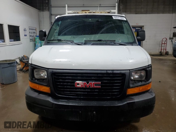 2011 GMC Savana Cargo z VIN 1GTW7GCA6B1900255, wystawiony jako Copart lot #60541955 z przebiegiem 205 036 mil mil oraz Czysty tytuł • Clean title. Historia ofert i sprzedaży dostępna na DreamBid. Obrazek 5.