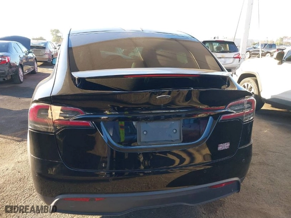 2022 Tesla Model X Plaid with VIN 7SAXCBE60NF351288, listed as a IAAI auction lot 40847518 with NaN miles. Bid and sale history available at carsss.com. Image 16.
