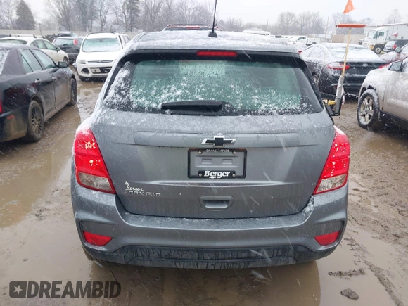 2020 Chevrolet Trax LS with VIN 3GNCJNSB0LL314882, listed as a IAAI auction lot 41234699 with 70,162 mi miles. Bid and sale history available at carsss.com. Image 16.