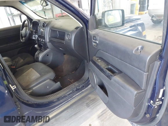 2014 Jeep Patriot Latitude with VIN 1C4NJRFB3ED863519, listed as a IAAI auction lot 42670843 with 220,920 mi miles and . Bid and sale history available at DreamBid. Image 5.