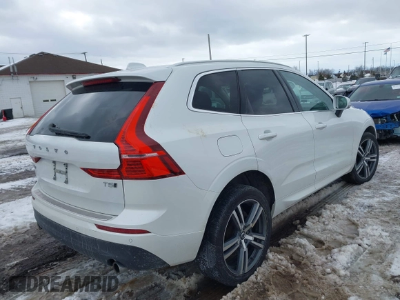2021 Volvo XC60 Momentum с VIN YV4102RKXM1864202, выставлен на аукционе IAAI как лот 41453983 с пробегом 52 015 миль миль и . История ставок и продаж доступна на DreamBid. Изображение 4.