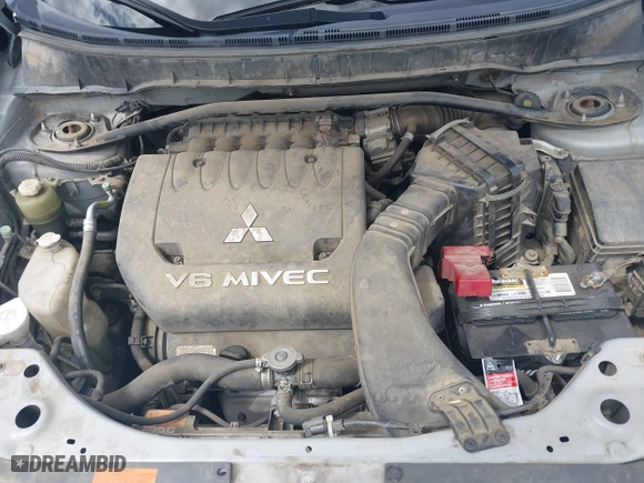 2008 Mitsubishi Outlander XLS with VIN JA4MS41XX8Z008980, listed as a IAAI auction lot 41916025 with 171,105 mi miles. Bid and sale history available at carsss.com. Image 10.