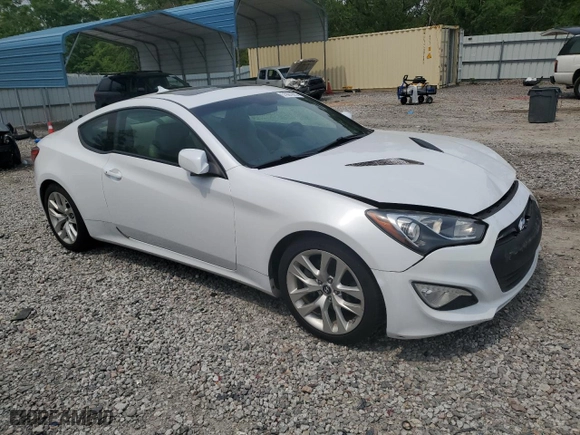2014 Hyundai Genesis Coupe 2.0T R-Spec with VIN KMHHT6KD6EU117011, listed as a Copart auction lot 51981975 with 69,224 mi miles and Salvage Title. Bid and sale history available at carsss.com. Image 4.