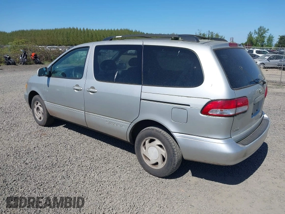 2003 Toyota Sienna LE with VIN 4T3ZF13C83U550595, listed as a IAAI auction lot 42109391 with 195,592 mi miles. Bid and sale history available at carsss.com. Image 3.