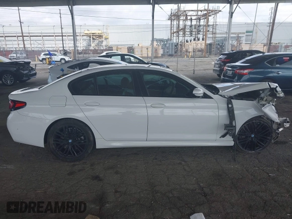 2021 BMW 5 Series 540i with VIN WBA53BJ08MWW94444, listed as a IAAI auction lot 41924491 with 58,921 mi miles and . Bid and sale history available at carsss.com. Image 13.