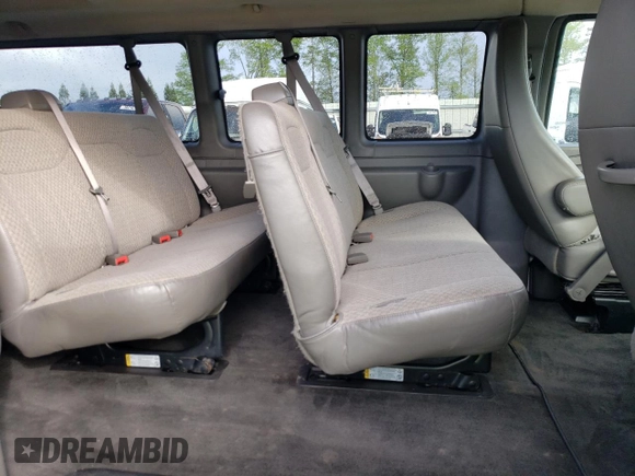 2013 Chevrolet Express Passenger LT with VIN 1GAZG1FG8D1109893, listed as a Copart auction lot 52927965 with 101,828 mi miles and Clean title. Bid and sale history available at DreamBid. Image 11.