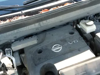 2014 Nissan Pathfinder SL with VIN 5N1AR2MM5EC637213, listed as a IAAI auction lot 42200955 with 152,908 mi miles and . Bid and sale history available at DreamBid. Image 21.