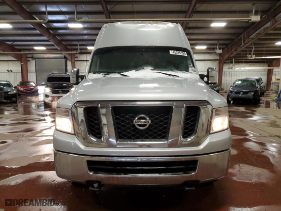 2012 Nissan NV SV with VIN 1N6AF0LY0CN118624, listed as a Copart auction lot 45085395 with 286,079 mi miles and Salvage Title. Bid and sale history available at carsss.com. Image 5.