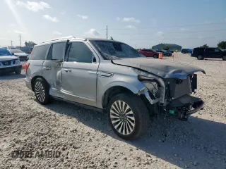 2020 Lincoln Navigator Reserve with VIN 5LMJJ2LT8LEL10853, listed as a Copart auction lot 63062835 with 21,305 mi miles and Salvage title. Bid and sale history available at DreamBid. Image 4.