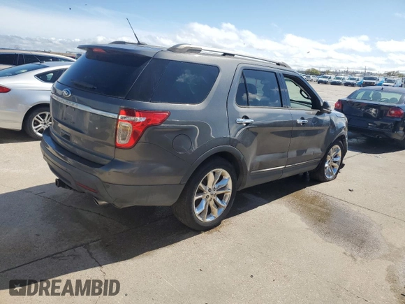 2015 Ford Explorer XLT with VIN 1FM5K7D83FGB73208, listed as a Copart auction lot 50003555 with 94,173 mi miles and Salvage Title. Bid and sale history available at carsss.com. Image 3.