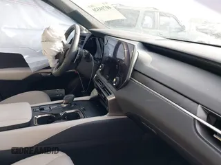 2023 Lexus RX with VIN 2T2BAMBA1PC018330, listed as a IAAI auction lot 40710320 with 17,885 mi miles. Bid and sale history available at carsss.com. Image 5.