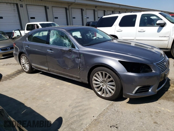 2015 Lexus LS 460 L with VIN JTHDL5EF7F5007136, listed as a Copart auction lot 51334974 with 194,186 mi miles and Salvage title. Bid and sale history available at DreamBid. Image 4.