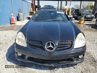 2005 Mercedes-Benz SLK 230/320 z VIN WDBWK56F55F038873, wystawiony jako Copart lot #46982825 z przebiegiem 169 826 mil mil oraz Szkoda całkowita • Salvage title. Historia ofert i sprzedaży dostępna na DreamBid. Obrazek 5.