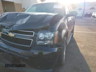 2013 Chevrolet Tahoe LS с VIN 1GNSCAE00DR247218, выставлен на аукционе IAAI как лот 42081674 с пробегом 164 687 миль миль и . История ставок и продаж доступна на DreamBid. Изображение 22.