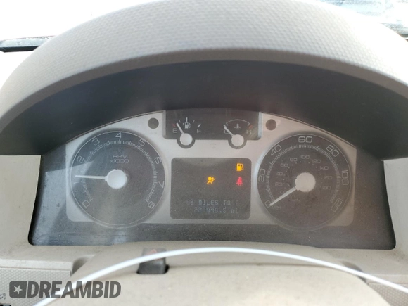 2008 Mercury Mariner with VIN 4M2CU81198KJ37794, listed as a Copart auction lot 41636785 with 221,945 mi miles and Salvage title. Bid and sale history available at DreamBid. Image 9.