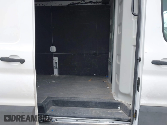 2021 Ford Transit Cargo with VIN 1FTBR1X82MKA98734, listed as a IAAI auction lot 41424123 with 84,453 mi miles and . Bid and sale history available at DreamBid. Image 8.