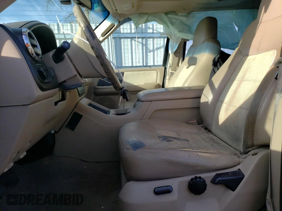 2006 Ford Expedition Eddie Bauer with VIN 1FMFU18526LA50390, listed as a Copart auction lot 42037955 with 314,755 mi miles and Salvage Title. Bid and sale history available at carsss.com. Image 7.