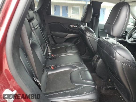 2019 Jeep Cherokee Latitude Plus с VIN 1C4PJMLBXKD212979, выставлен на аукционе Copart как лот 47649095 с пробегом 120 812 миль миль и Списание • Salvage title. История ставок и продаж доступна на DreamBid. Изображение 12.