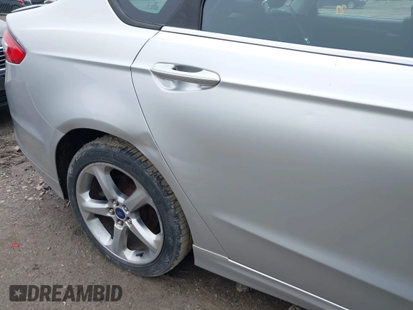 2013 Ford Fusion SE with VIN 3FA6P0HR5DR199082, listed as a IAAI auction lot 42191538 with 142,527 mi miles and . Bid and sale history available at DreamBid. Image 12.