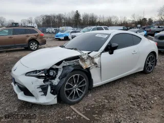 2017 Toyota 86 with VIN JF1ZNAA19H8706666, listed as a Copart auction lot 45739535 with 60,824 mi miles and Salvage Title. Bid and sale history available at carsss.com. Image 1.