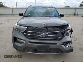 2024 Ford Explorer XLT with VIN 1FMSK8DH2RGA86199, listed as a Copart auction lot 56005575 with 18,083 mi miles and Salvage title. Bid and sale history available at DreamBid. Image 5.