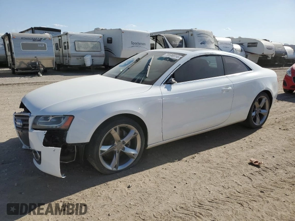 2011 Audi A5 Premium Plus z VIN WAULFAFR8BA030641, wystawiony jako Copart lot #70596914 z przebiegiem 115 081 mil mil oraz Szkoda całkowita • Salvage title. Historia ofert i sprzedaży dostępna na DreamBid. Obrazek 1.
