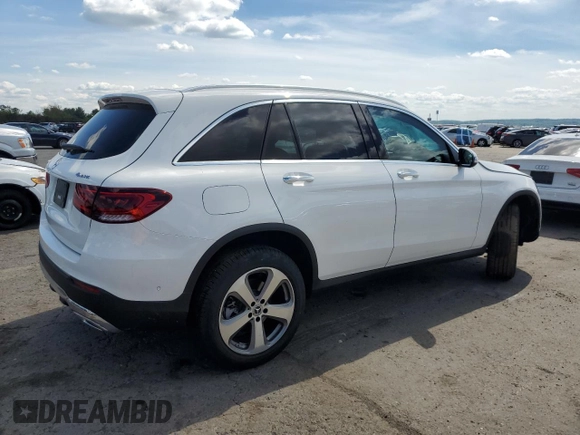 2022 Mercedes-Benz GLC 300 z VIN W1N0G8EB8NV395178, wystawiony jako Copart lot #55871945 z przebiegiem 12 210 mil mil oraz Szkoda całkowita • Salvage title. Historia ofert i sprzedaży dostępna na DreamBid. Obrazek 3.