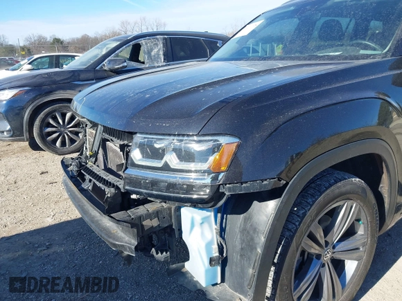 2019 Volkswagen Atlas SEL R-Line z VIN 1V2RR2CA6KC509913, wystawiony jako IAAI lot #41410198 z przebiegiem 97 681 mil mil oraz . Historia ofert i sprzedaży dostępna na DreamBid. Obrazek 18.