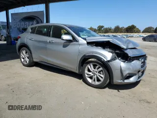 2018 Infiniti QX30 Luxury z VIN SJKCH5CP8JA049208, wystawiony jako Copart lot #54795885 z przebiegiem 46 993 mil mil oraz Szkody całkowita. Historia ofert i sprzedaży dostępna na DreamBid. Obrazek 4.
